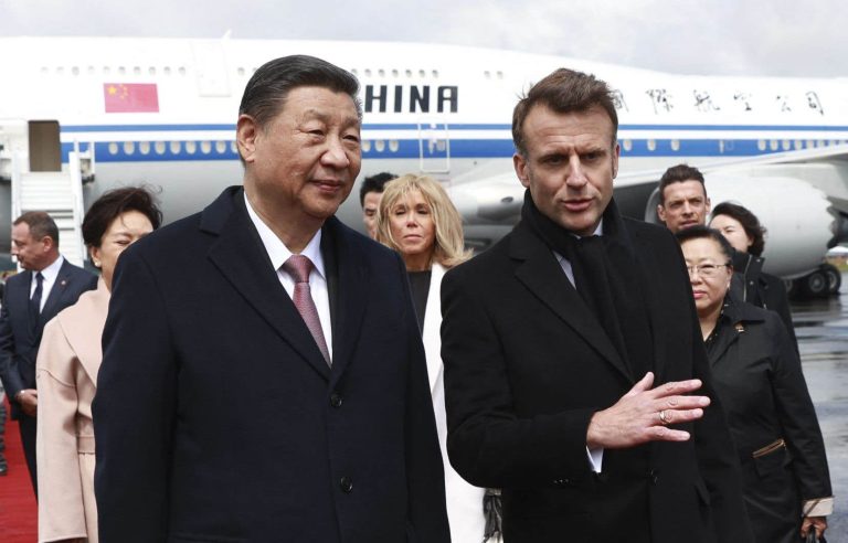 Macron takes Xi to the Pyrenees for a “personal” getaway