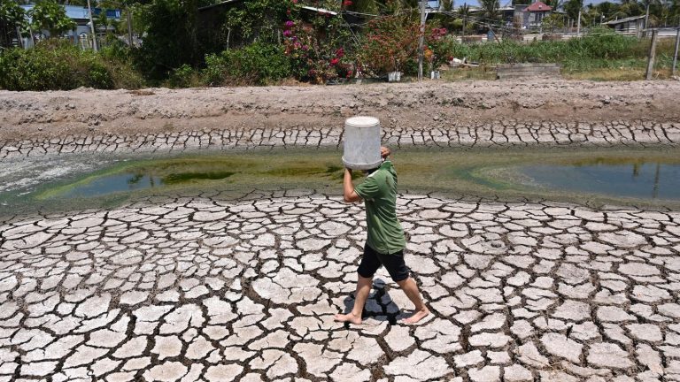 More than a hundred heat records broken in April in Vietnam