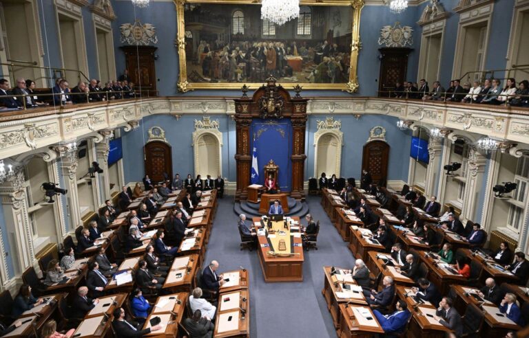 No more MPs, but stronger regions in Quebec