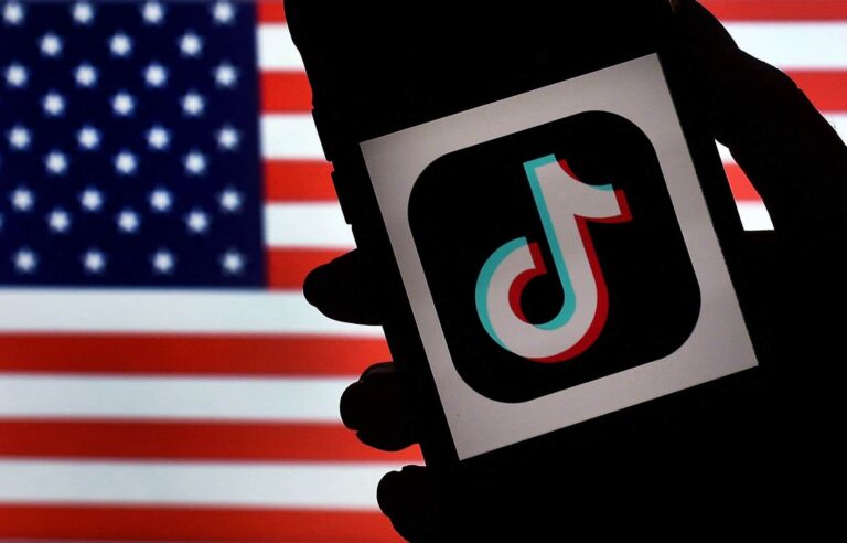 On TikTok and Instagram, influencers target oral contraceptives