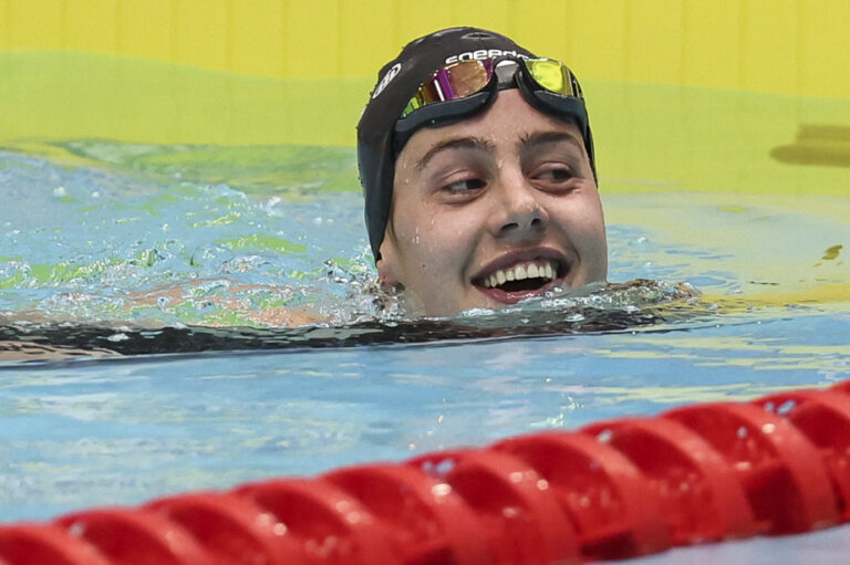 Para-swimming |  Aurélie Rivard at the foot of the podium in Berlin