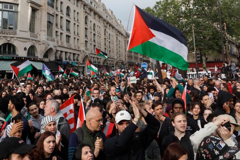 Paris |  Around 10,000 people demonstrate to denounce recent bombings in Rafah