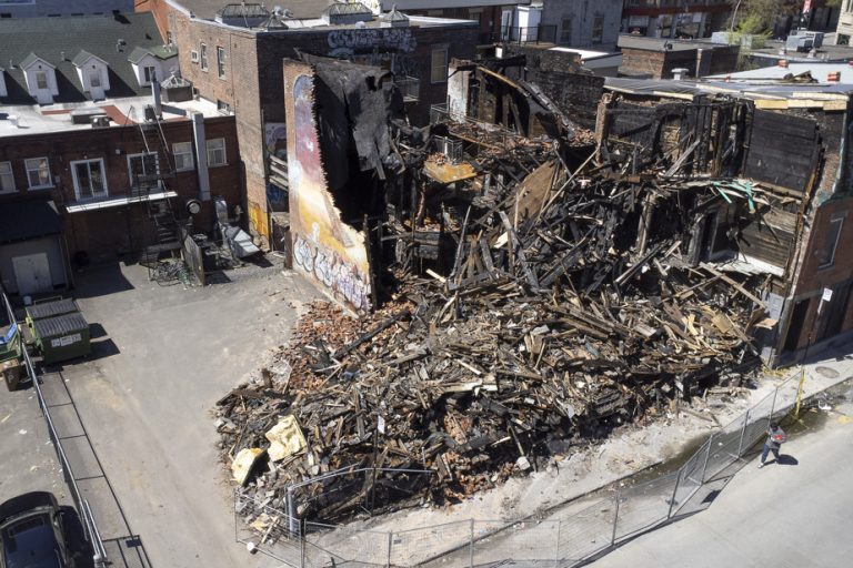 Quartier des spectacles |  Charred ruins spread out for a month and a half