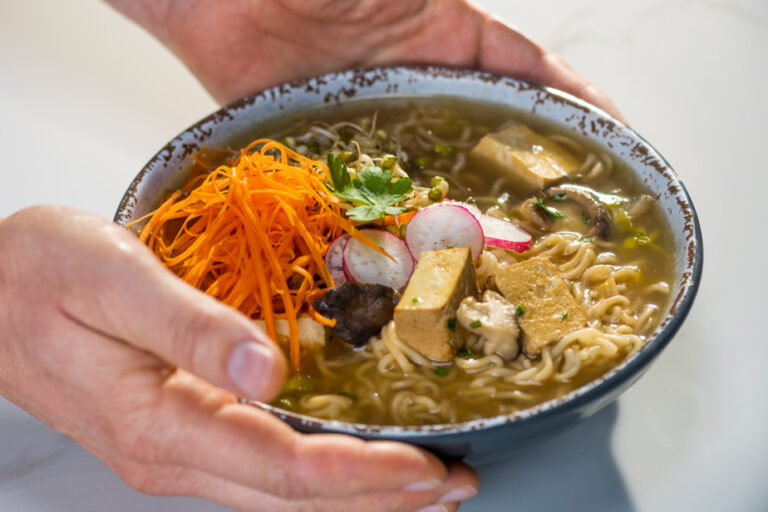 Recipe of the week |  Vegetarian ramen soup