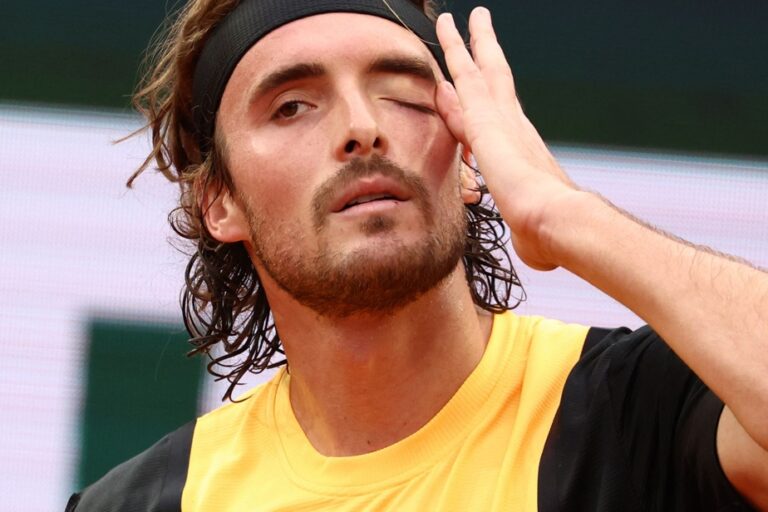 Roland-Garros |  Stefanos Tsitsipas in the third round losing a round