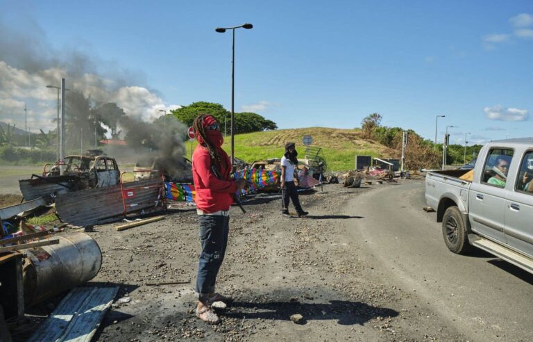 Seventh death in New Caledonia, in uncertainty after Macron’s visit