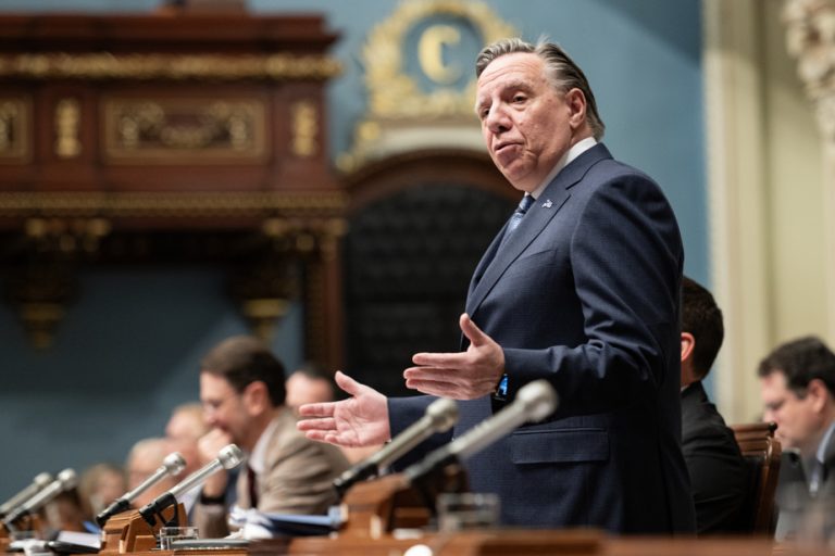 Sovereignty of Quebec |  Good for “identity”, not for finances, says François Legault