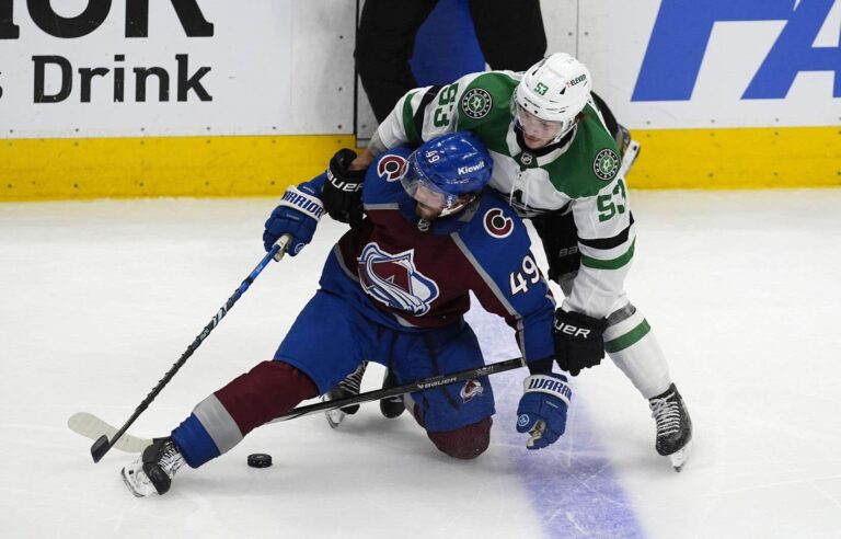 Stars put Avalanche on the brink with 5-1 victory