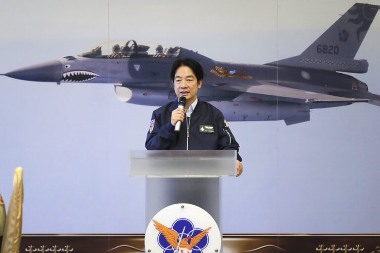 Taiwan |  President Lai praises army’s response to Chinese military maneuvers