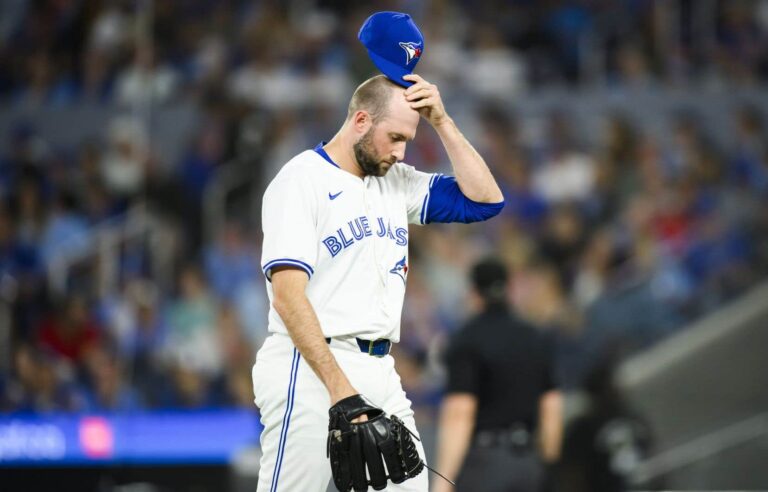 The Chicago White Sox return to winning ways and shut out the Toronto Blue Jays 5-0