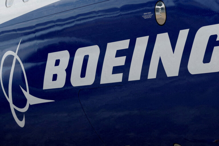 The action stalls |  Boeing no longer expects to generate cash in 2024