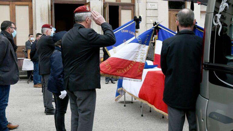 Three years after the suicide of a master corporal, searches carried out in the premises of firefighters in Isère