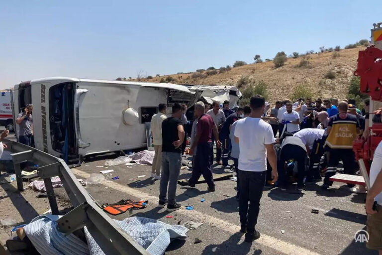 Türkiye |  Ten dead and forty injured in bus accident