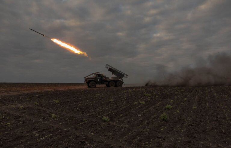 Ukraine proposes that the West shoot down Russian missiles