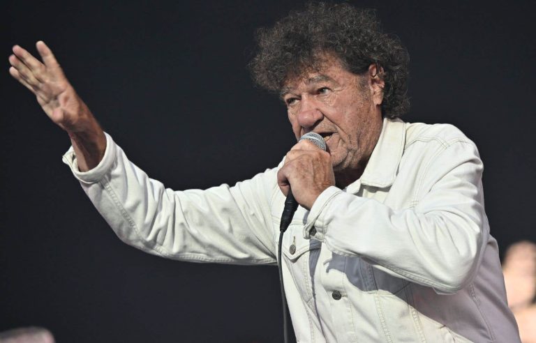 Vagal discomfort forces Robert Charlebois to cancel a show in Joliette