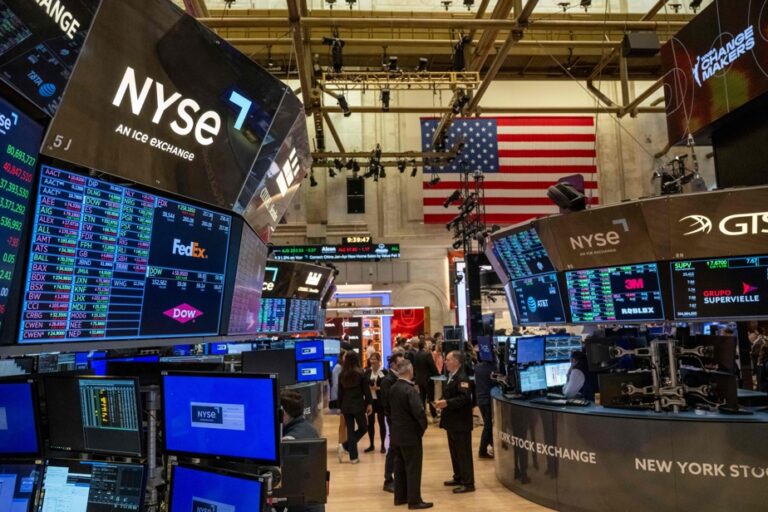 Wall Street ends mixed, NASDAQ hits record