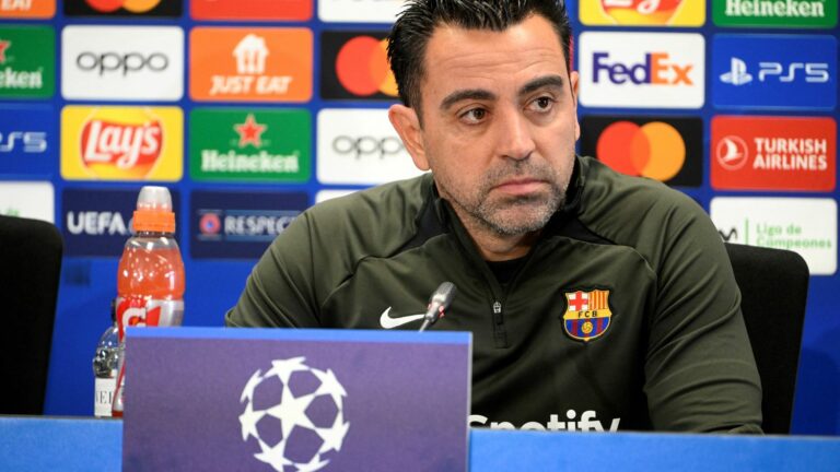 Xavi finally kicked out of FC Barcelona after several reversals