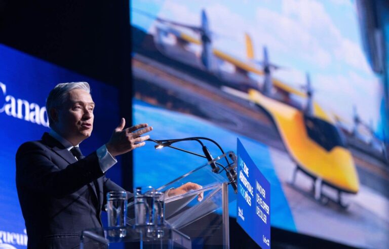 Yves-François Blanchet not “excited” about a Boeing investment worth 240 million in Quebec