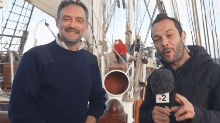 advice from the doctor on the sailboat to avoid seasickness