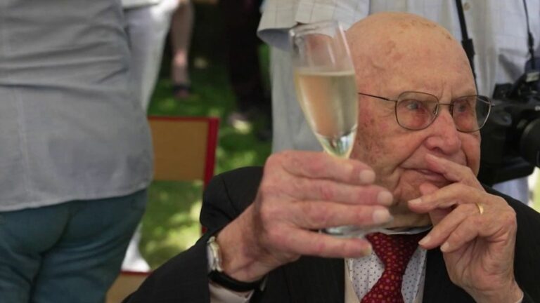 at 110 years old, Maurice Le Coutour is the new dean of the French