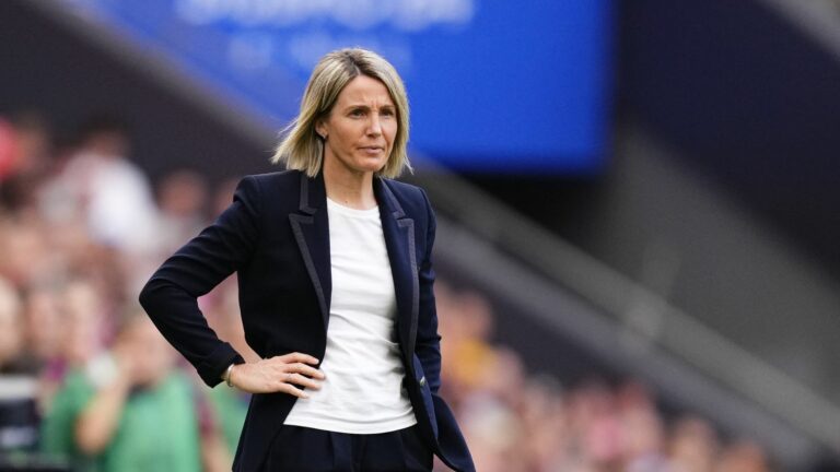 coach Sonia Bompastor leaves Olympique Lyonnais and joins Chelsea