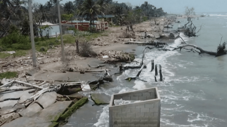 in Mexico, a village disappearing due to rising waters