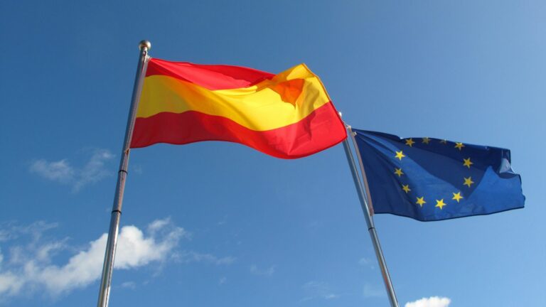 in Spain, a traditional right-left battle… Europe’s informed from May 26