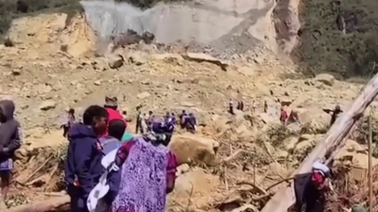 landslide kills more than 2,000