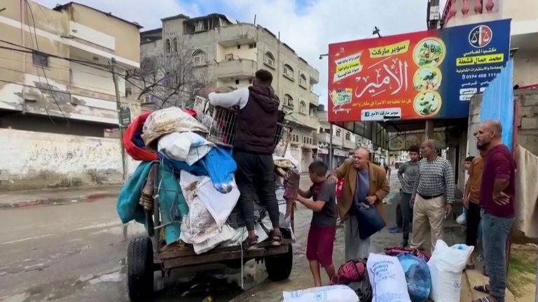 more than 100,000 residents forced to leave eastern Rafah