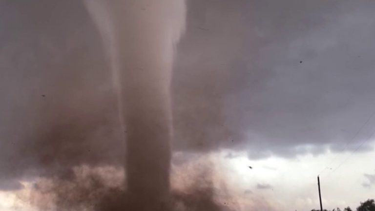 new tornado hits Texas