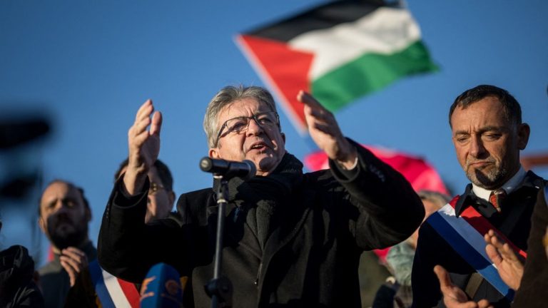 putting Gaza at the heart of the campaign, the LFI bet which divides the left