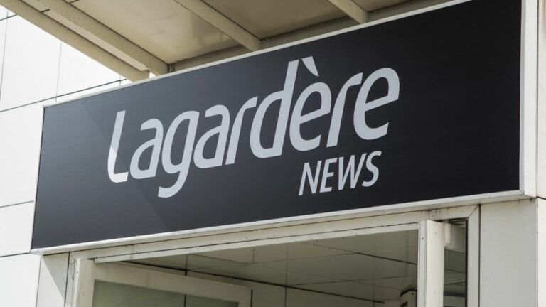 the Lagardère group wants to launch “JDNEWS”, a weekly competitor to “Paris Match”