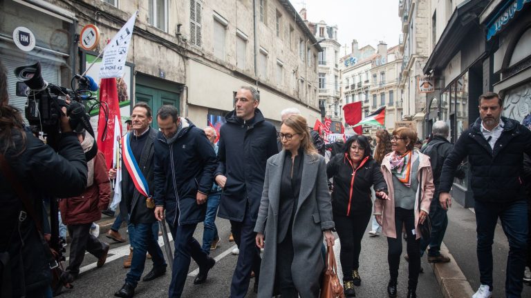 the boss of the PS in the Loire accuses the local LFI deputy of having “directed the activists” towards the head of the PS-Place publique list