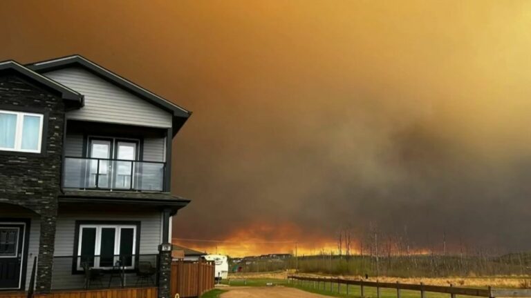 thousands of residents evacuated in the center and west of the country