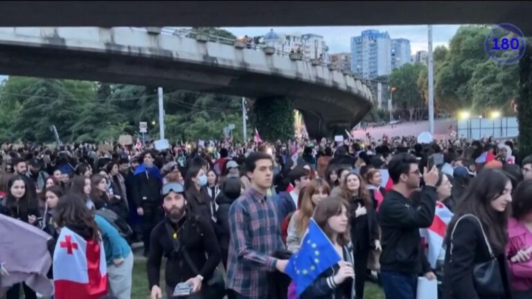 youth mobilize against a “pro-Russian” bill