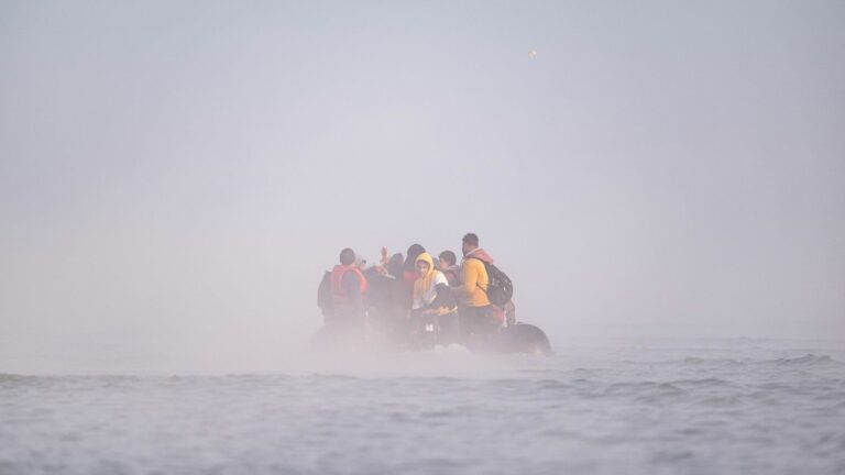 25 people rescued off the coast of Dunkirk