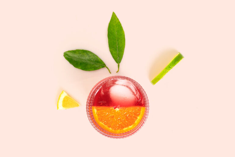 A cocktail to accompany your summer