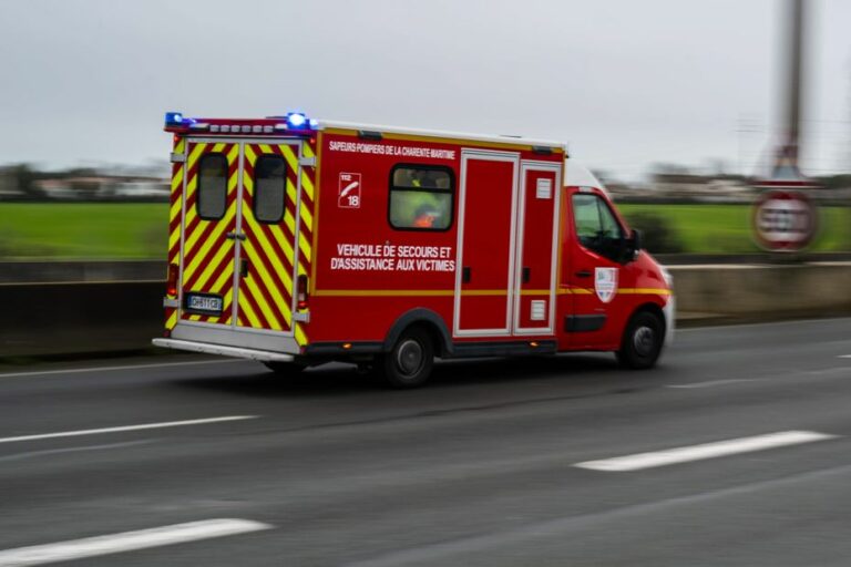 A group of 12 children on bikes hit by a car in La Rochelle, several injured including three in serious condition