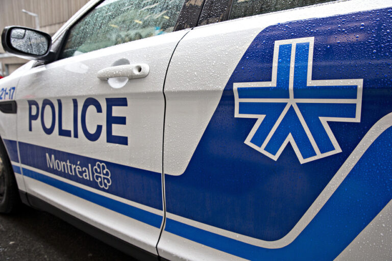 Ahuntsic |  Motorcyclist dies following collision with vehicle