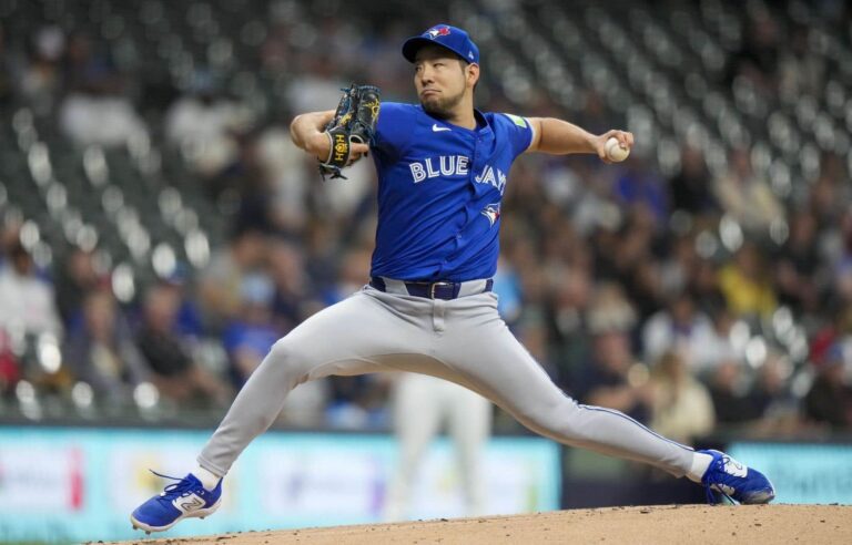 Baseball: Yusei Kikuchi and the next generation of the Toronto Blue Jays whitewash the Milwaukee Brewers 3-0