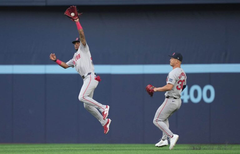 Boston Red Sox top Toronto Blue Jays 7-3 with four solo homers