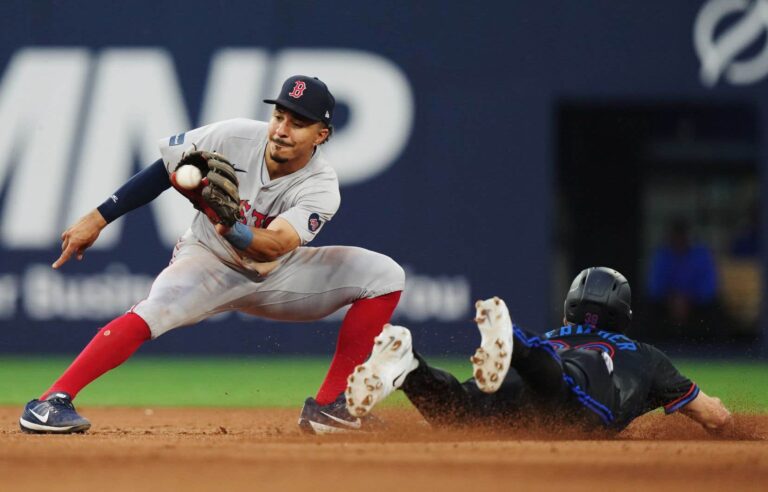 Boston Red Sox win 7-3, complete sweep in Toronto