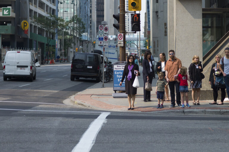 Breakage of a major water pipe |  Calgarians urged to do more to reduce their water consumption