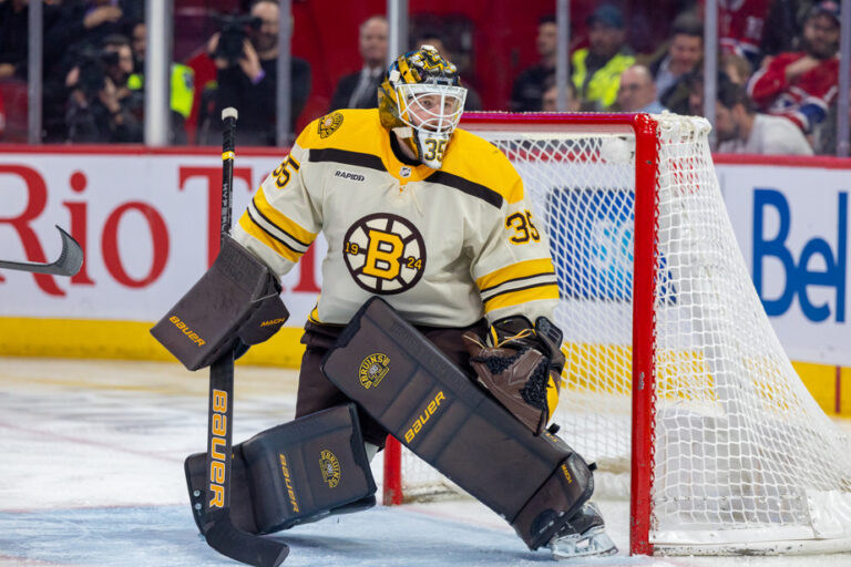 Bruins trade goaltender Linus Ullmark to Senators