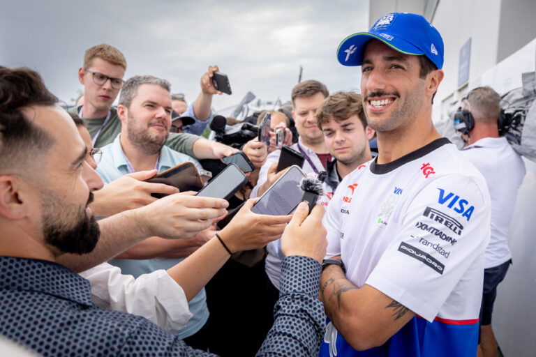 Canadian Grand Prix |  Jacques Villeneuve “hit his head too often”, according to Daniel Ricciardo