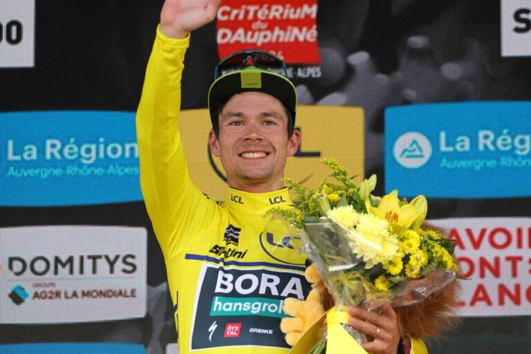 Critérium du Dauphiné |  Primoz Roglic narrowly wins, Derek Gee finishes third