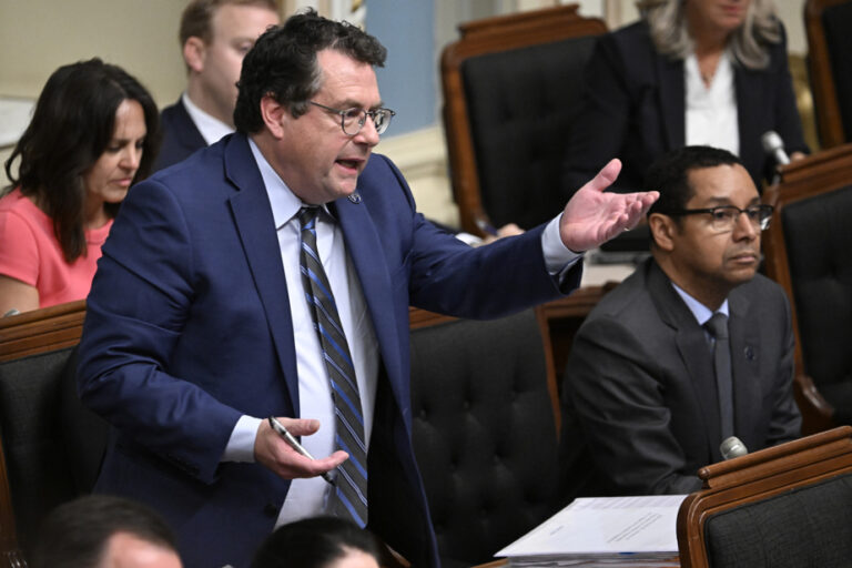 Debates in education |  Drainville accused of making “small personal attacks”