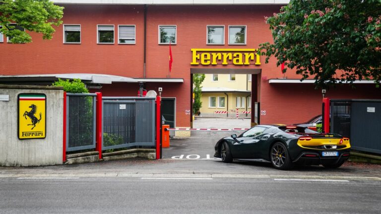 Ferrari inaugurates a new factory and accelerates into electric vehicles