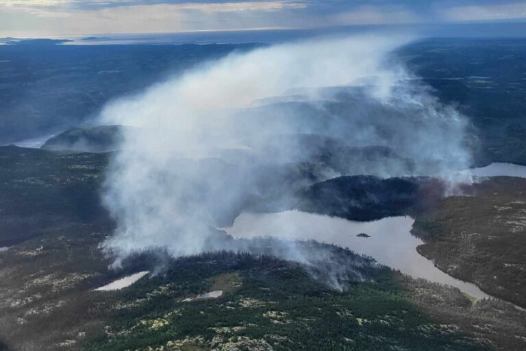 Forest fire |  Port-Cartier penitentiary inmates evacuated