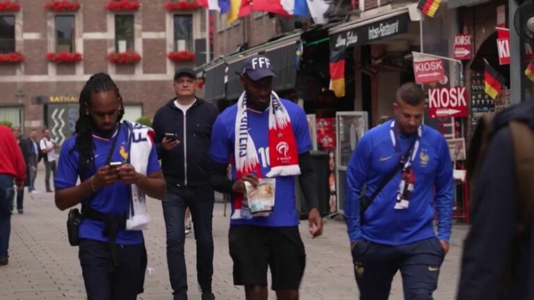 French supporters set the mood